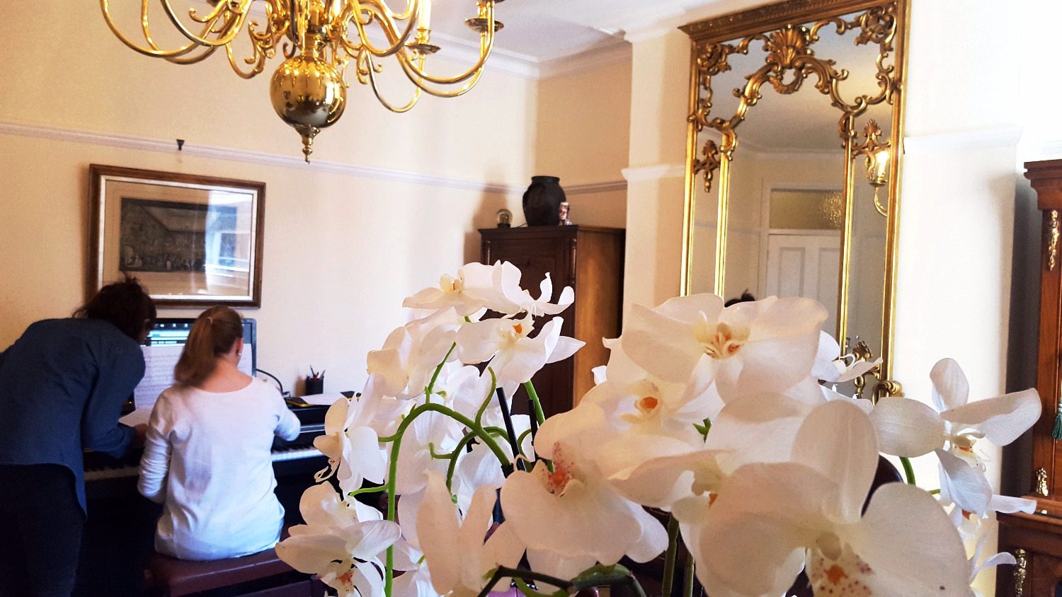 Piano room in Barnet