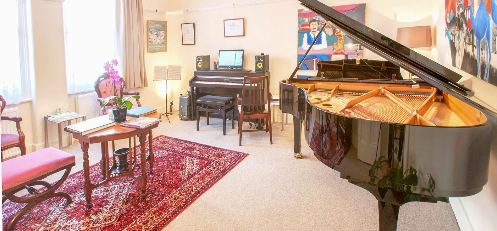 hounslow piano room