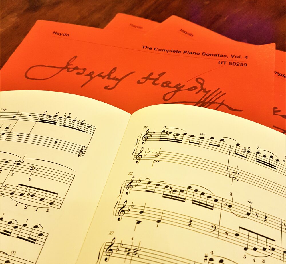 How to analyse Haydn Piano Sonatas