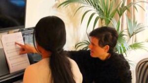 Piano Pre - grade / Levels 1, 2 and 3