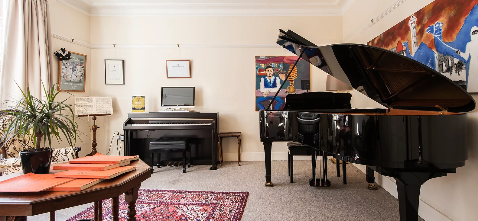 piano room in Victoria