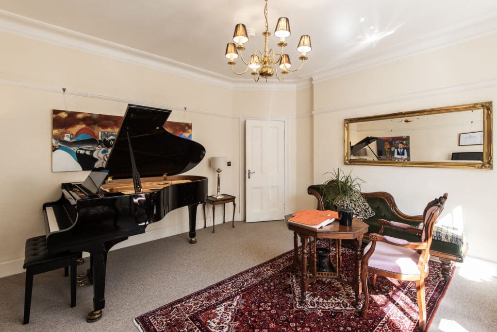 WKMT West Kensington Piano Studio