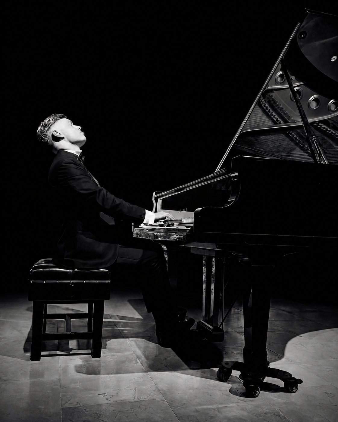 Juan Rezzuto performing at the grand piano
